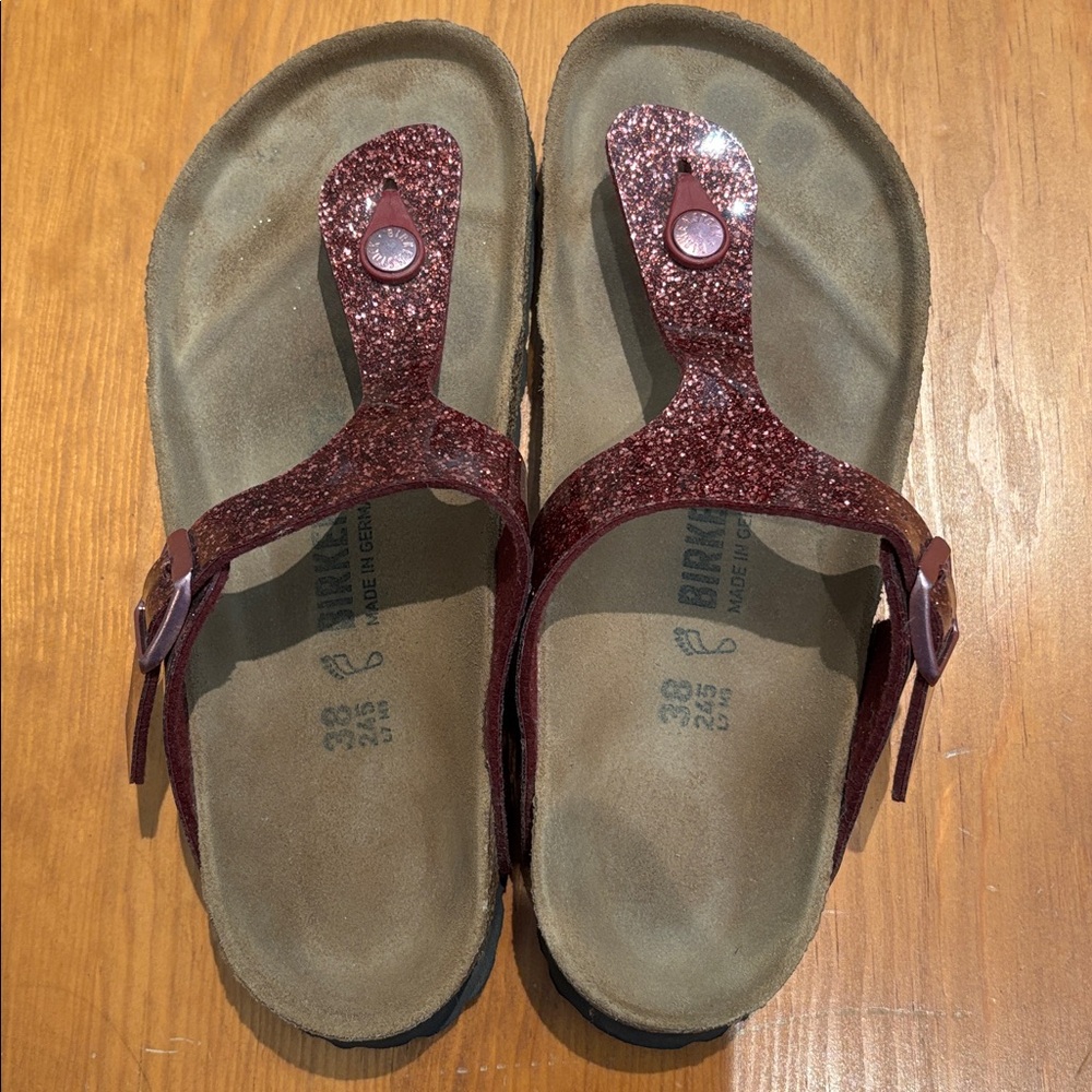 Birkenstock Sparkly Burgundy Sandals - Picture 10 of 10